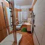 شقة 46, Per